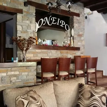 Oneiro 3* Káto Loutrákion